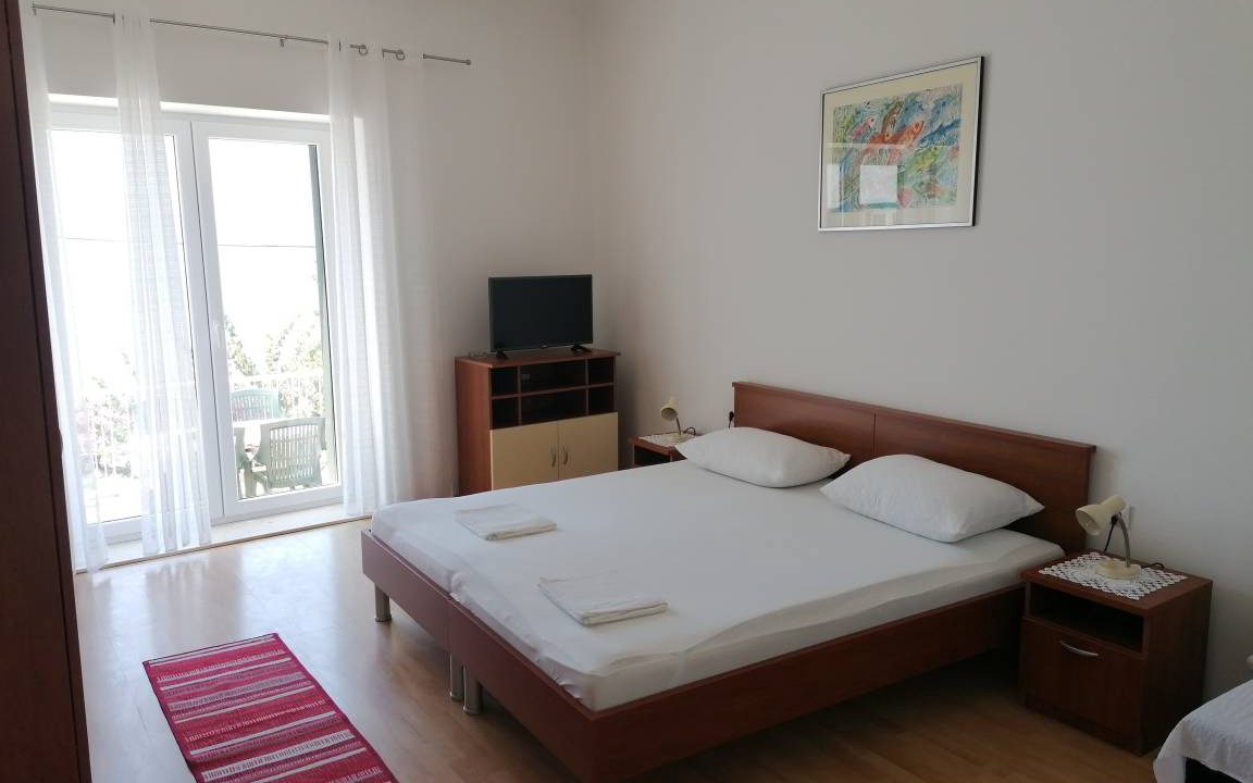 Photo of Others in Brist