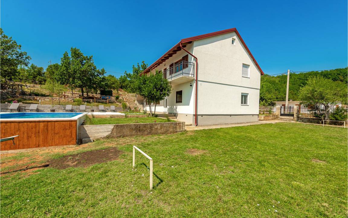 Photo of Others in Obrovac