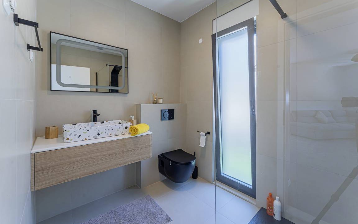 Photo of Bathroom in Brgod