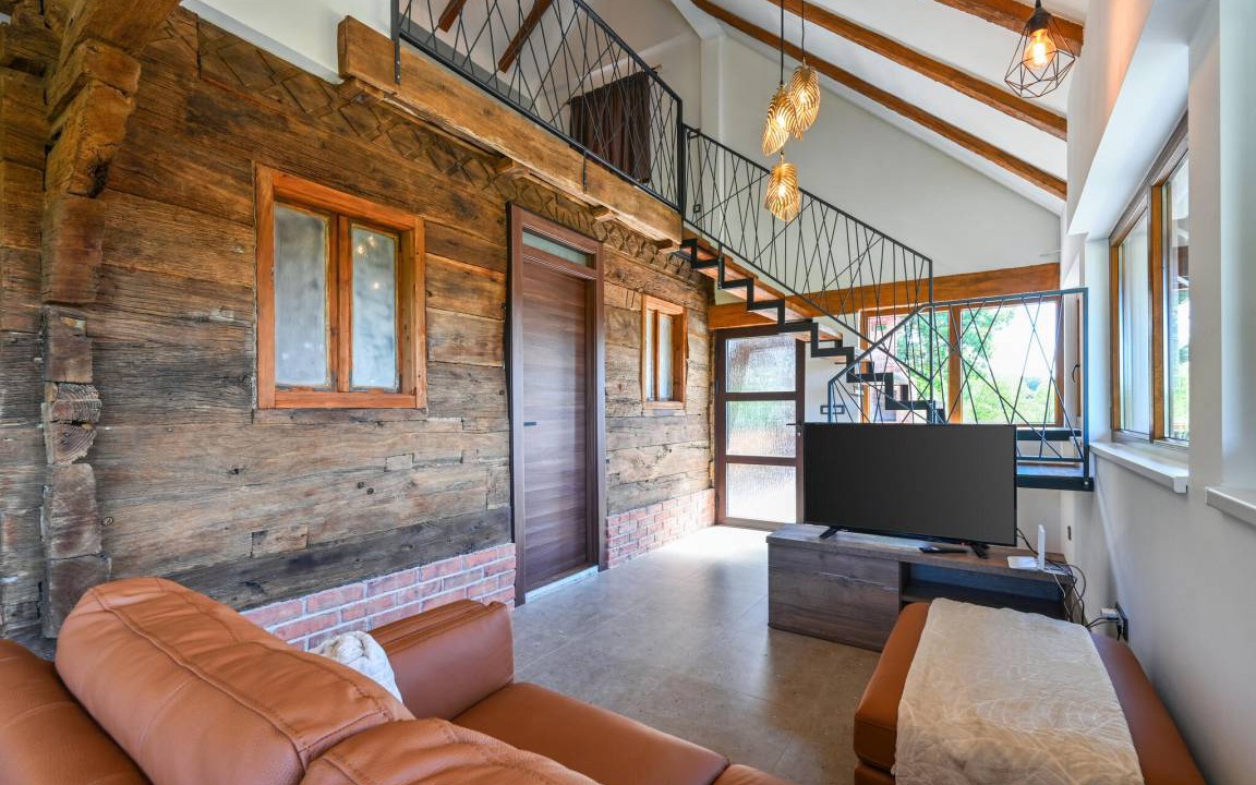 Photo of Livingroom in Mace