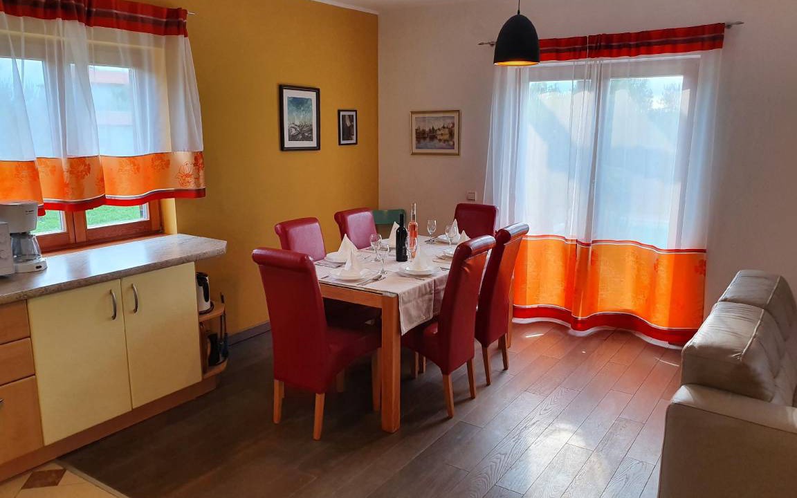 Photo of Others in Kastel