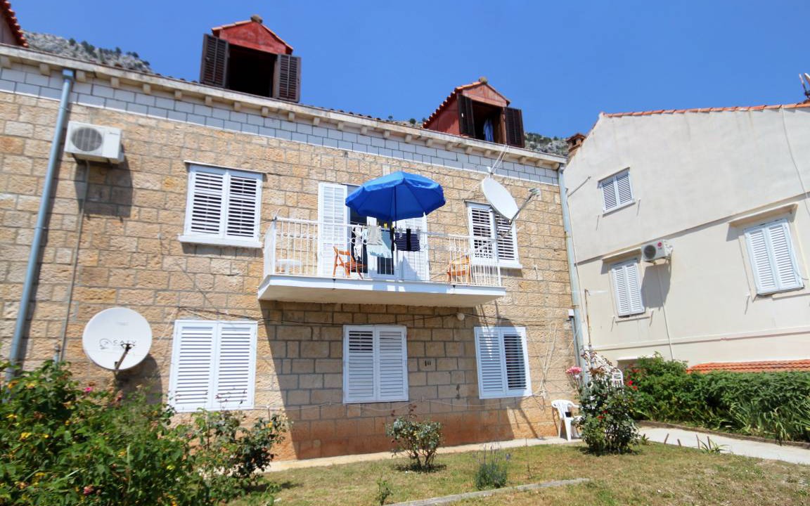Photo of Others in Ploce