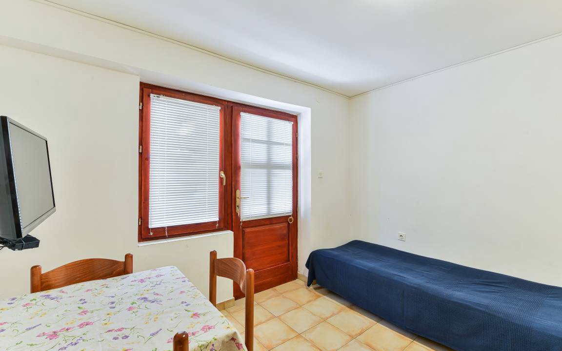 Photo of Bedroom in Tkon