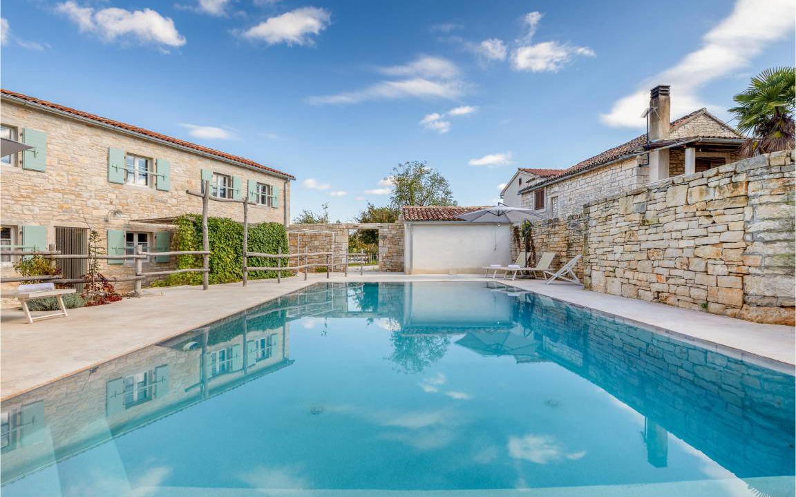 Photo of Others in Karlovici