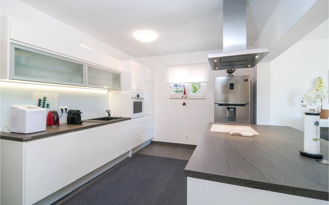 Photo of Kitchen in Zrnovnica