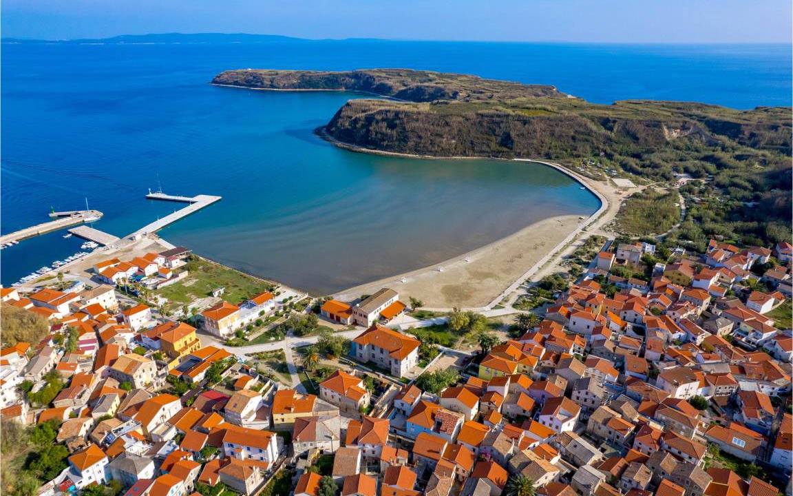 Photo of Others in Susak