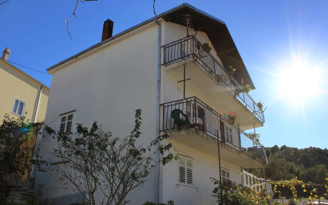 Photo of Buildings in Mastrinka