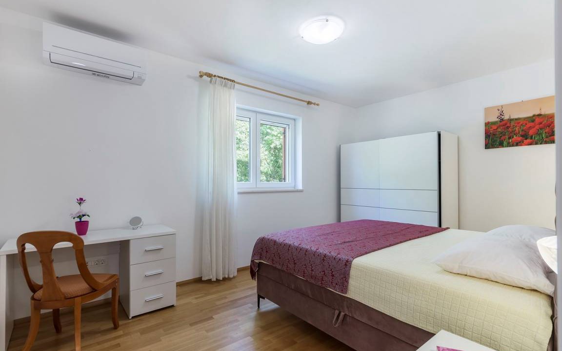 Photo of Bedroom in Labin