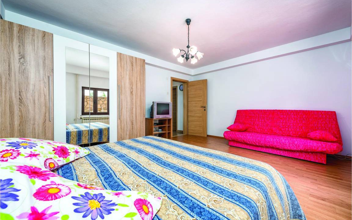 Photo of Others in Kastel