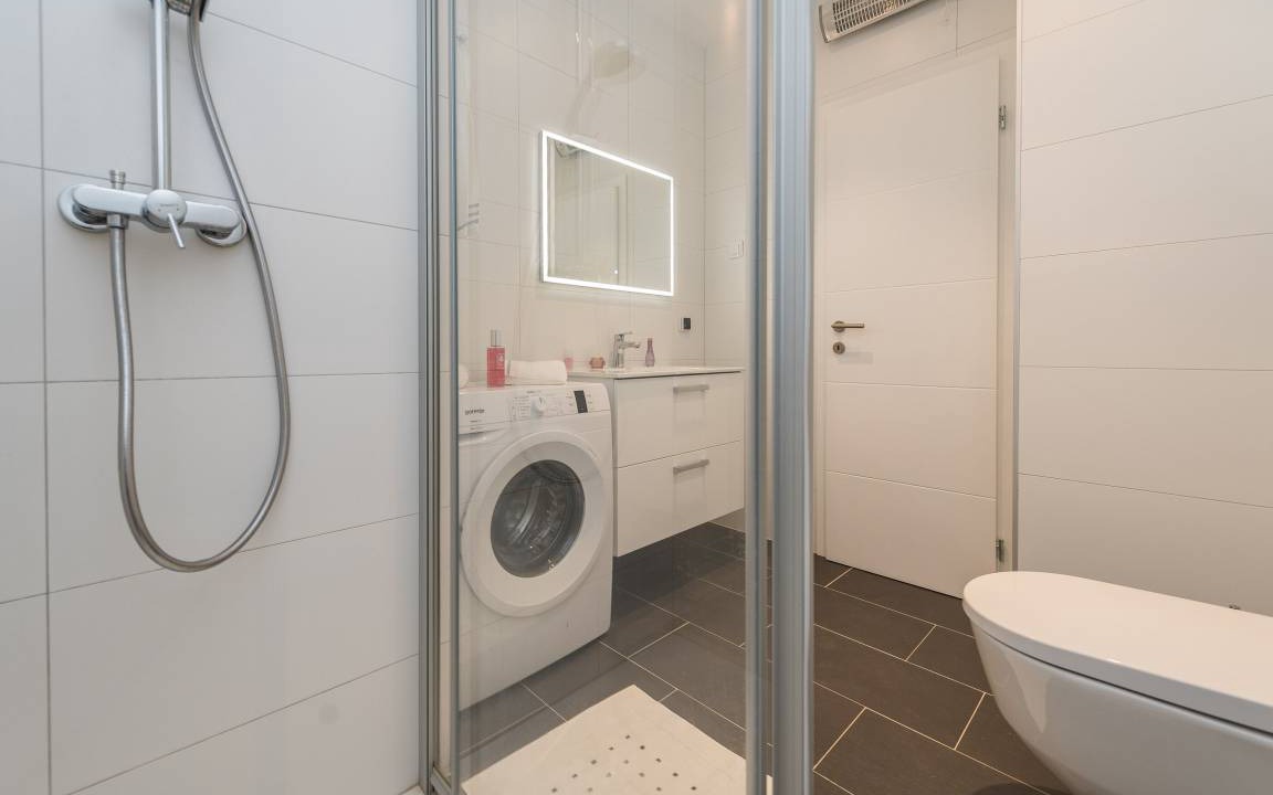 Photo of Bathroom in Lukoran