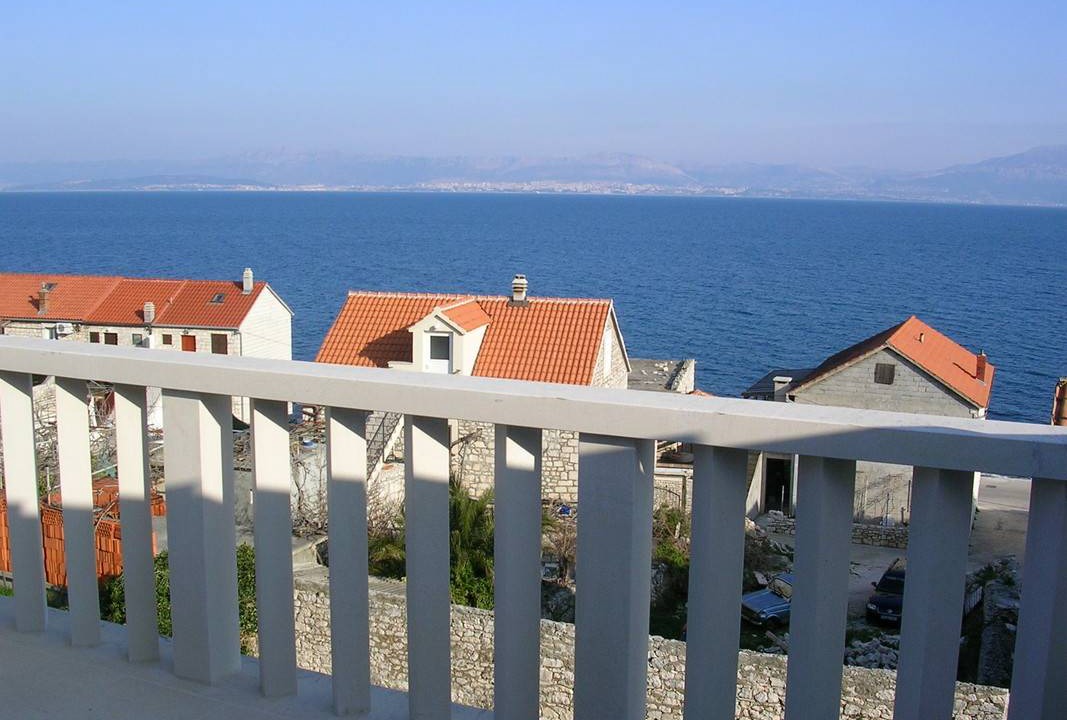 Photo of Others in Cove Makarac (Milna)