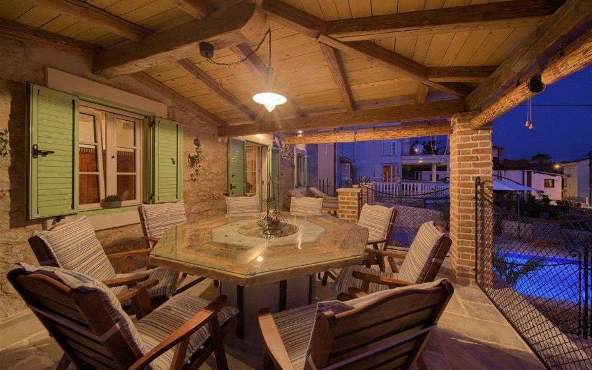 Photo of Patio Balcony in Malinska