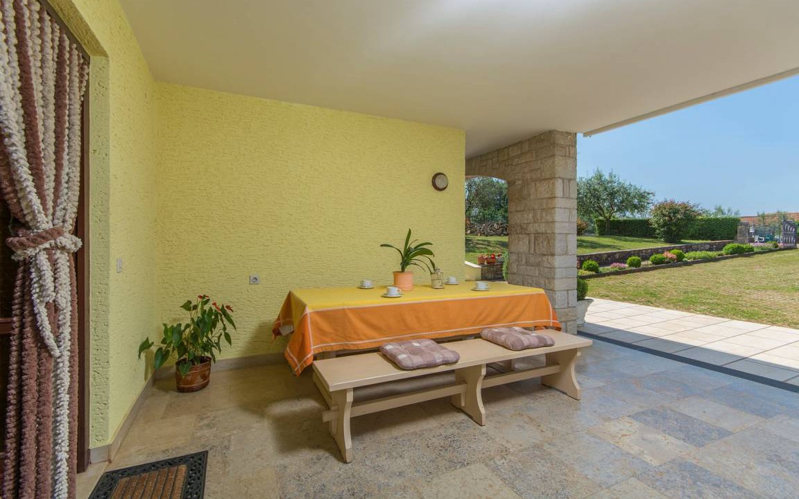 Photo of Patio Balcony in Kirmenjak