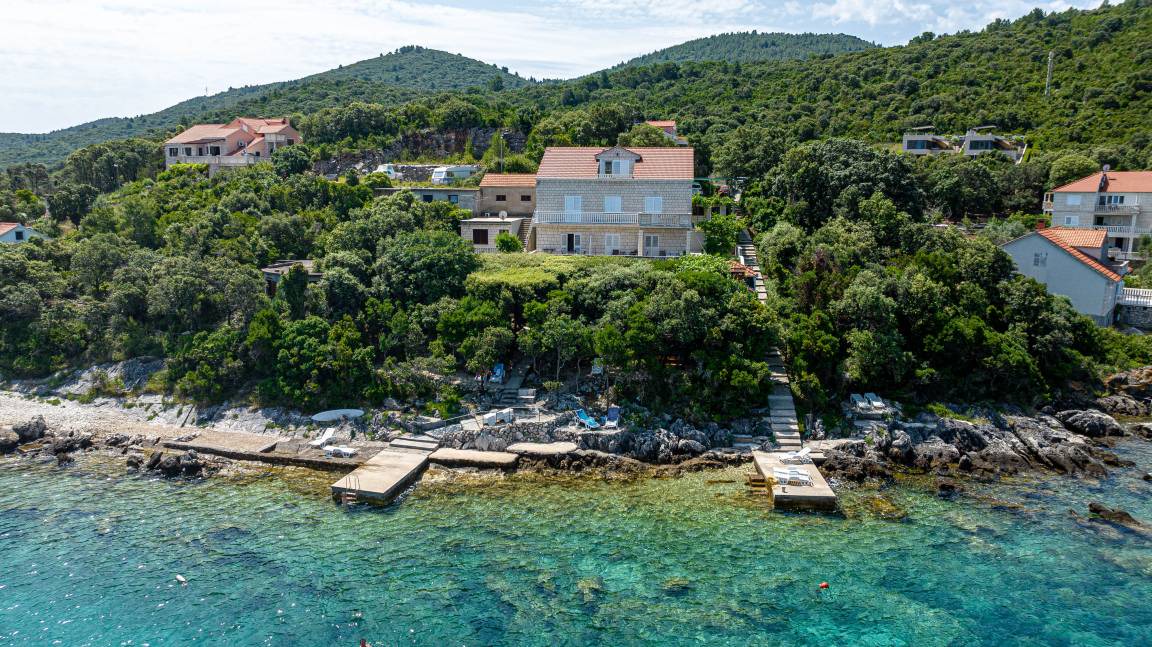 Photo of Others in Cove Tri Zala (Zrnovo)