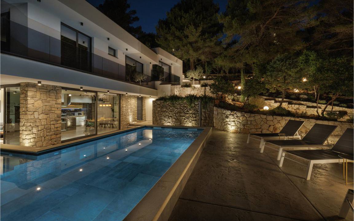 Photo of Others in Komarna