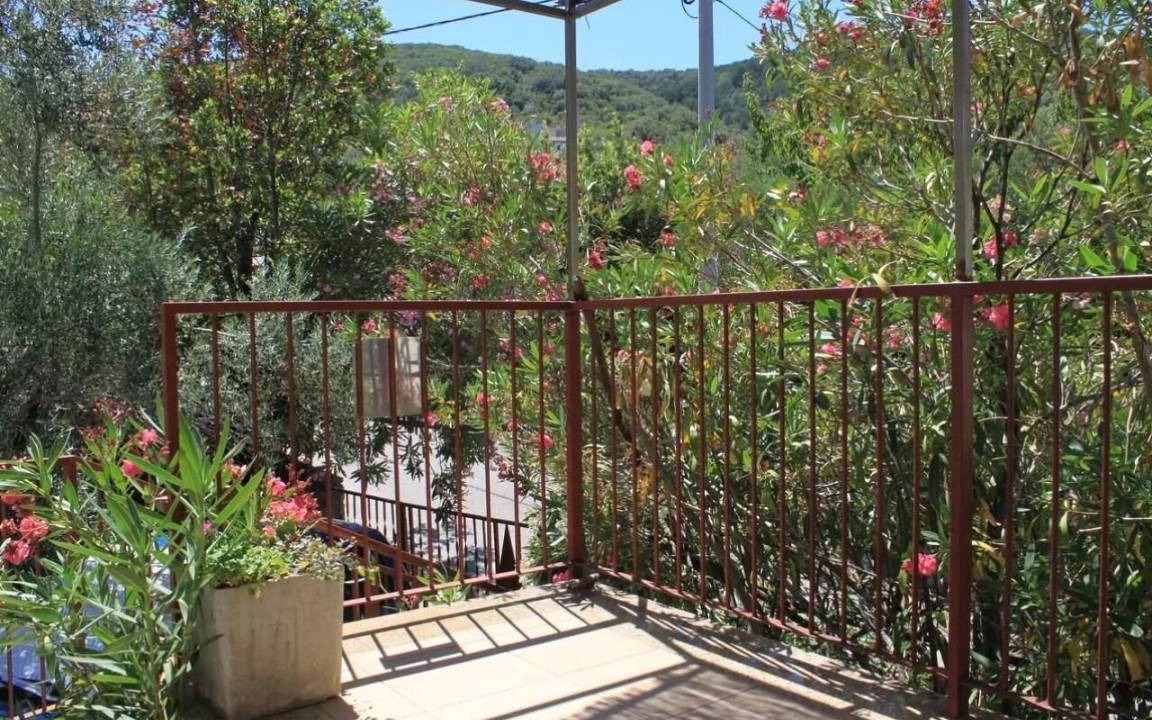 Photo of Patio Balcony in Valun