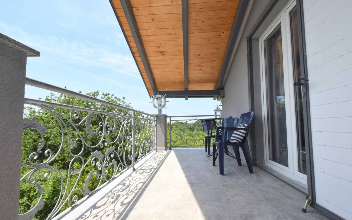 Photo of Patio Balcony in Gabonjin