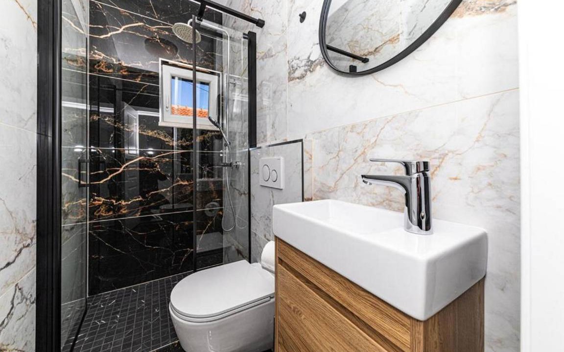Photo of Bathroom in Seget