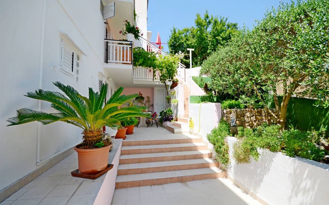 Photo of Others in Hvar