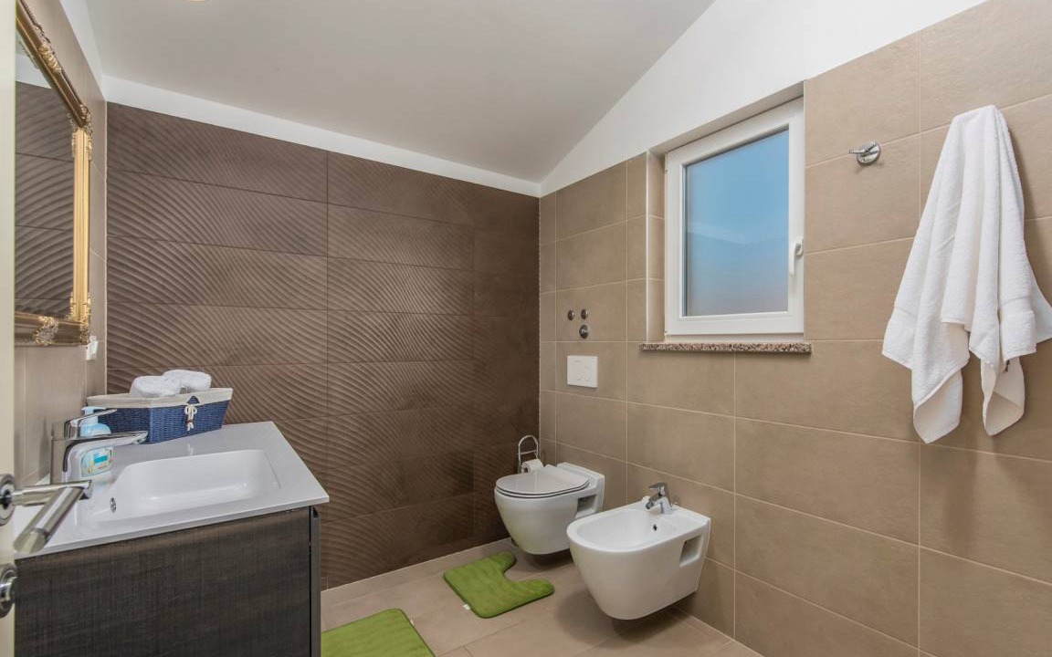 Photo of Bathroom in Rojci