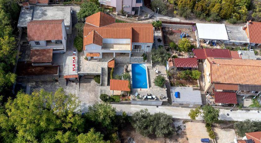 Photo of Others in Vrboska
