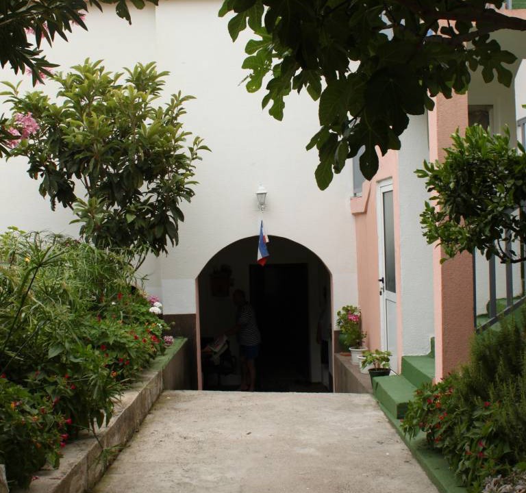 Photo of Others in Gradac