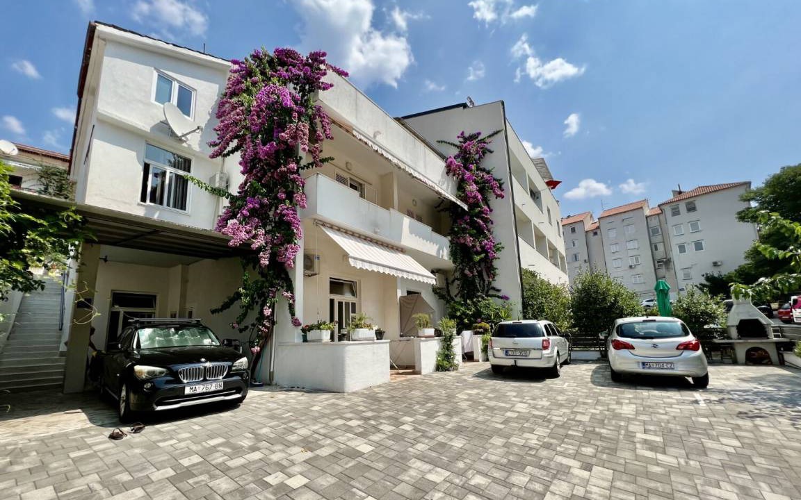 Photo of Buildings in Ratac