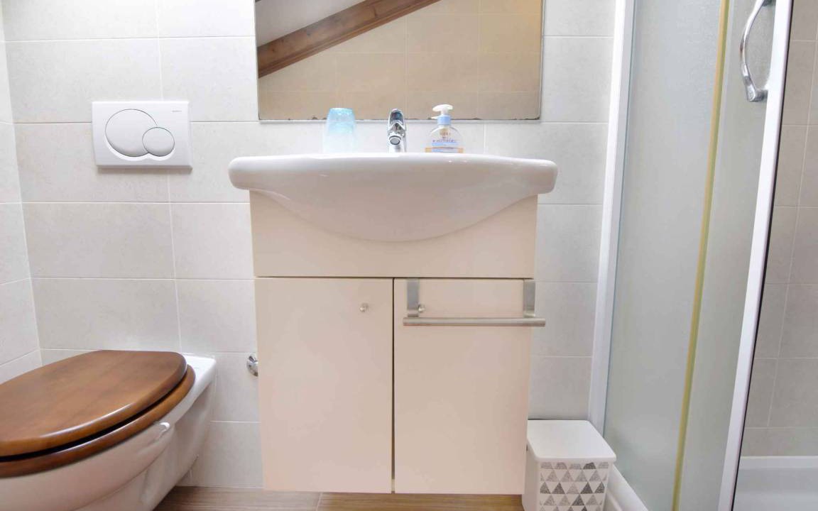 Photo of Bathroom in Vardica
