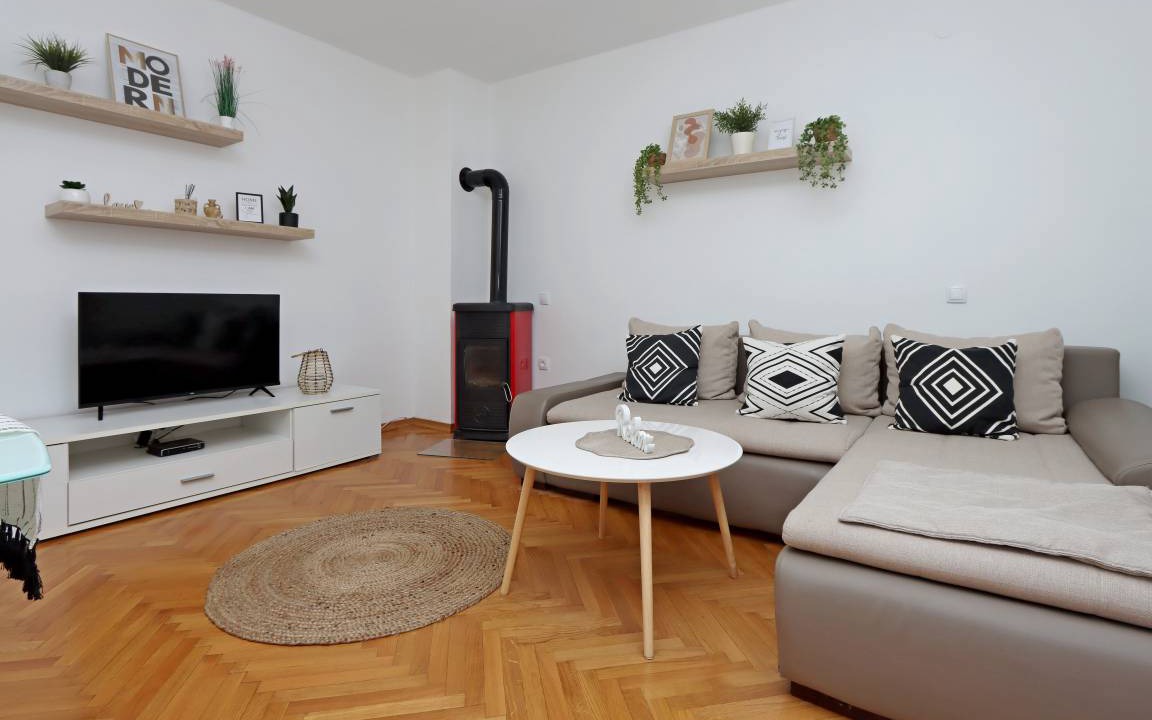 Photo of Livingroom in Pag