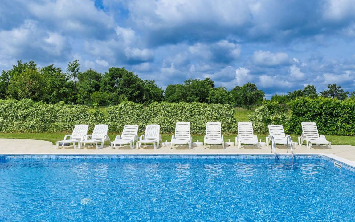 Photo of Others in Modrusani