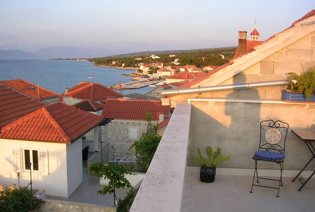 Photo of Others in Cove Makarac (Milna)