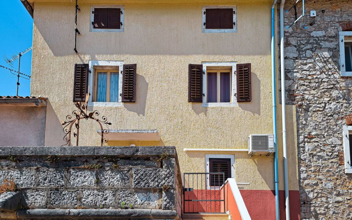 Photo of Others in Vrznaveri