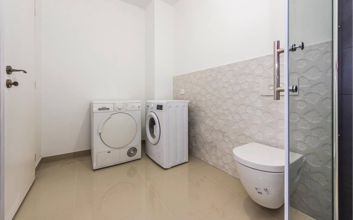 Photo of Bathroom in Skradin