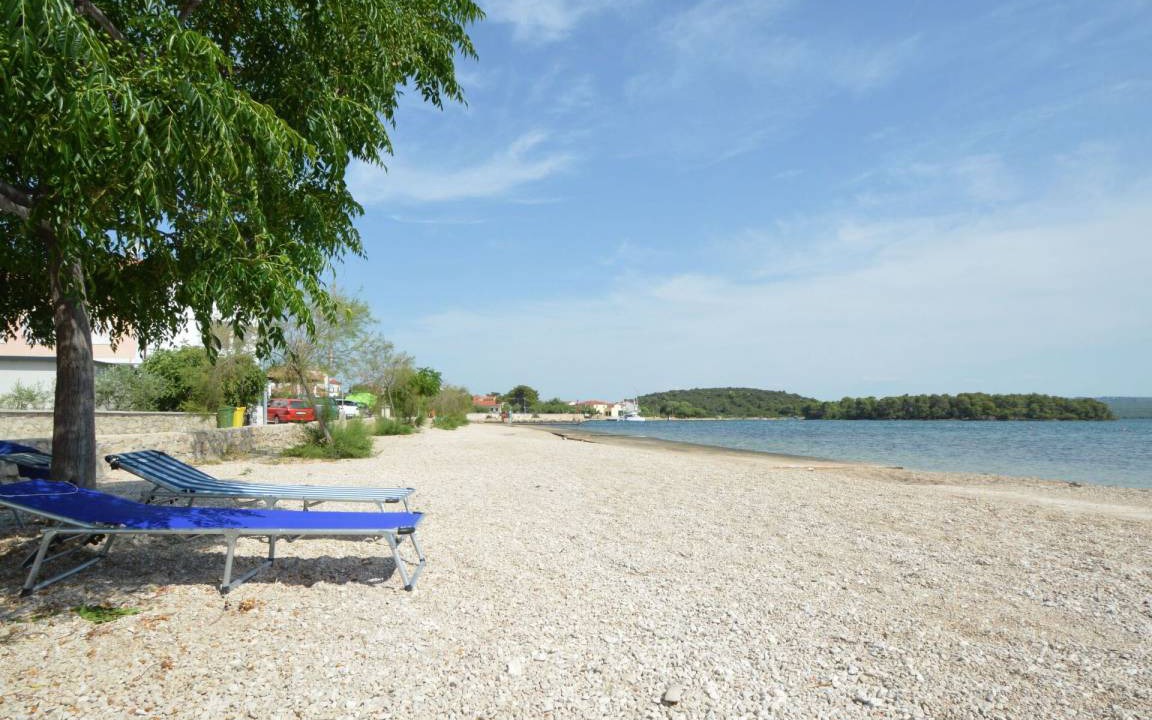 Photo of Others in Raslina