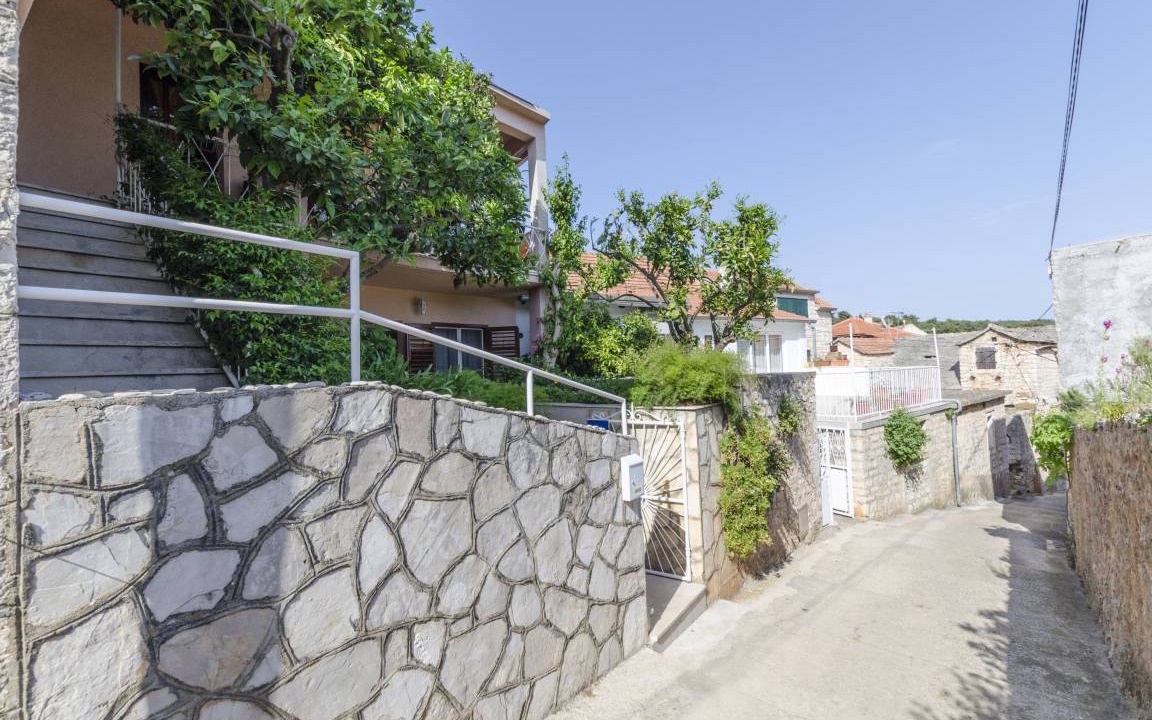Photo of Others in Vrboska