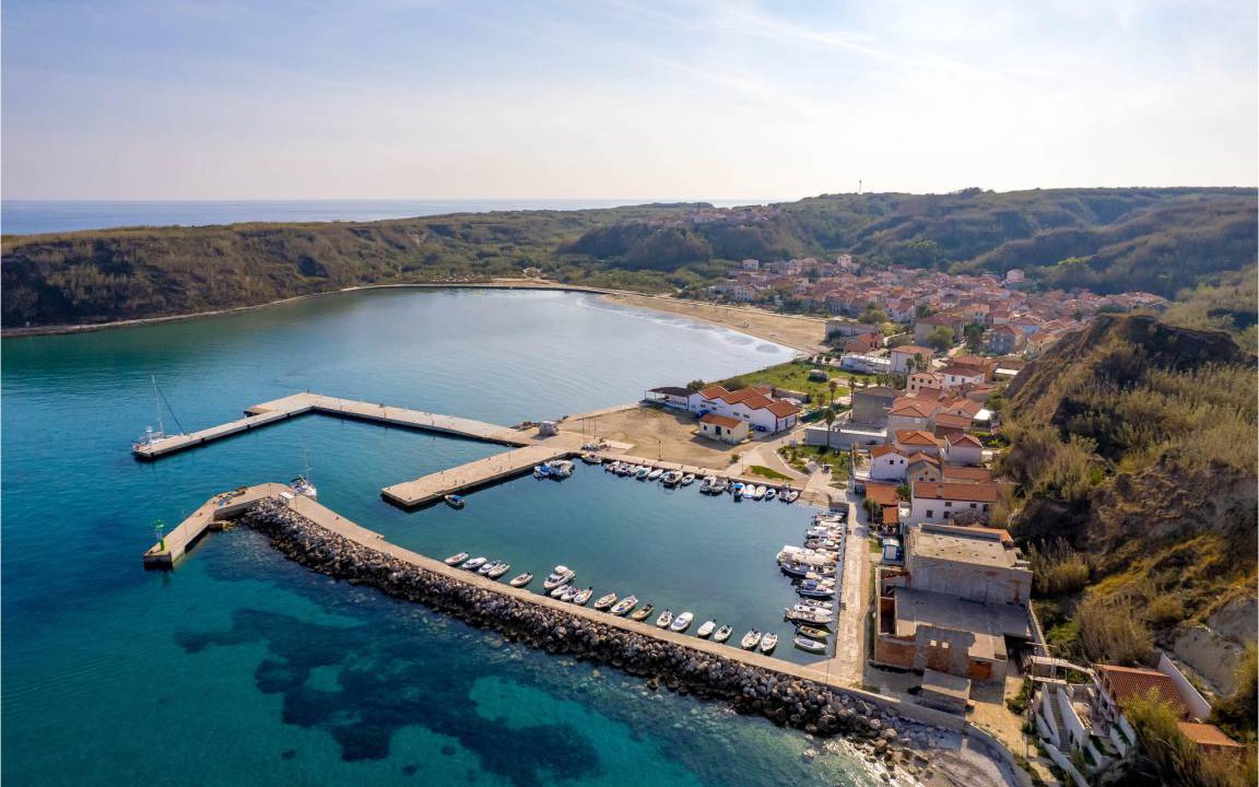 Photo of Others in Susak