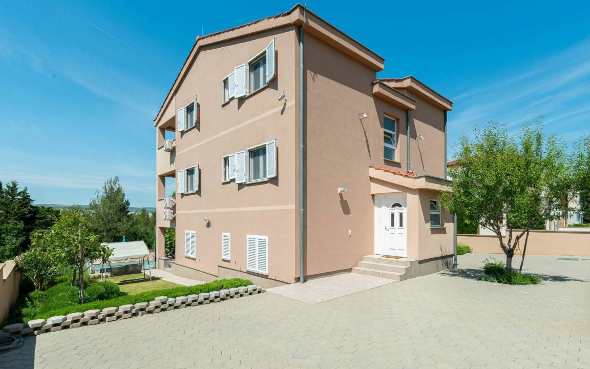 Photo of Others in Rovanjska
