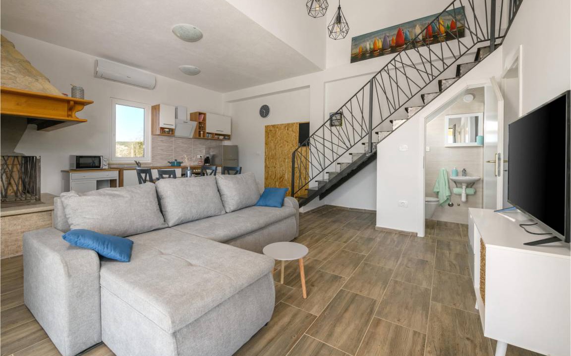 Photo of Livingroom in Krsan