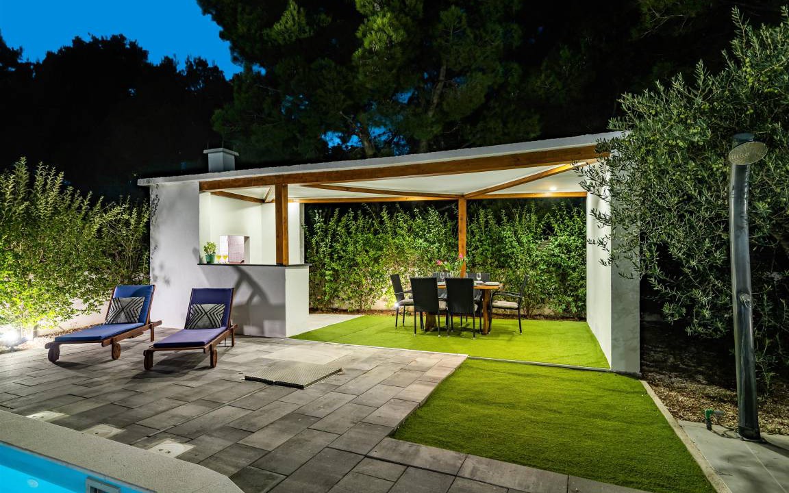 Photo of Others in Srima