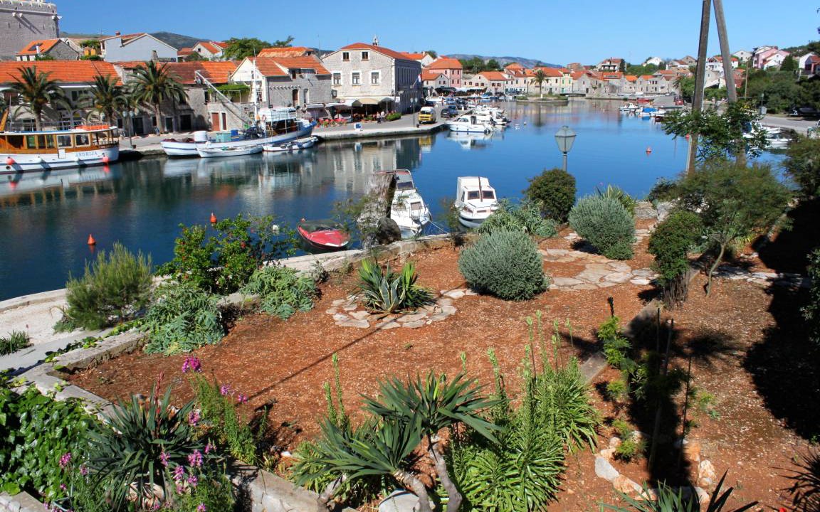 Photo of Others in Vrboska