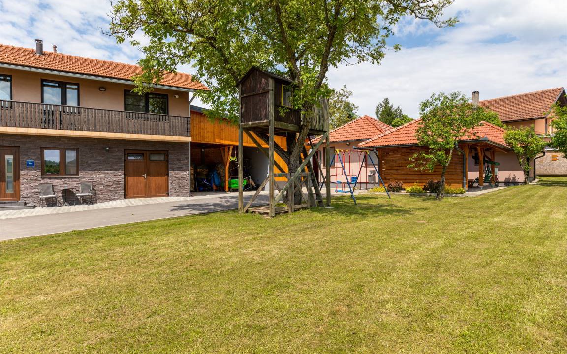 Photo of Others in Karlovac