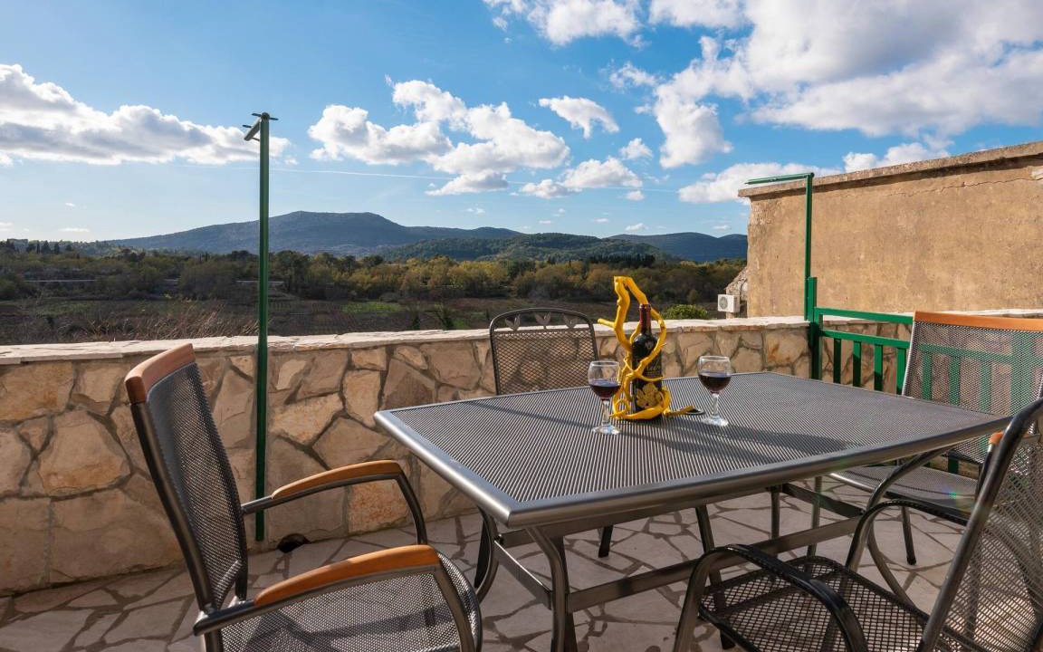 Photo of Patio Balcony in Kuna Peljeska