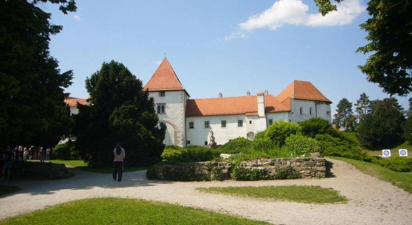 Photo of Others in Marusevec