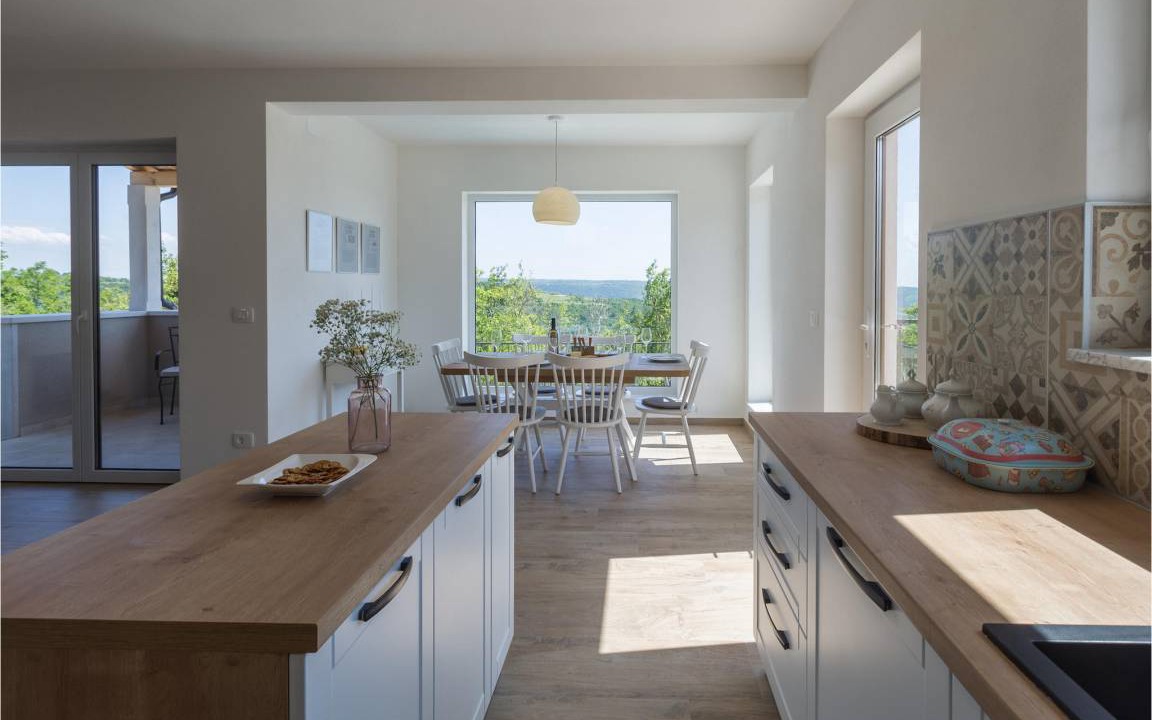 Photo of Kitchen in Baredine