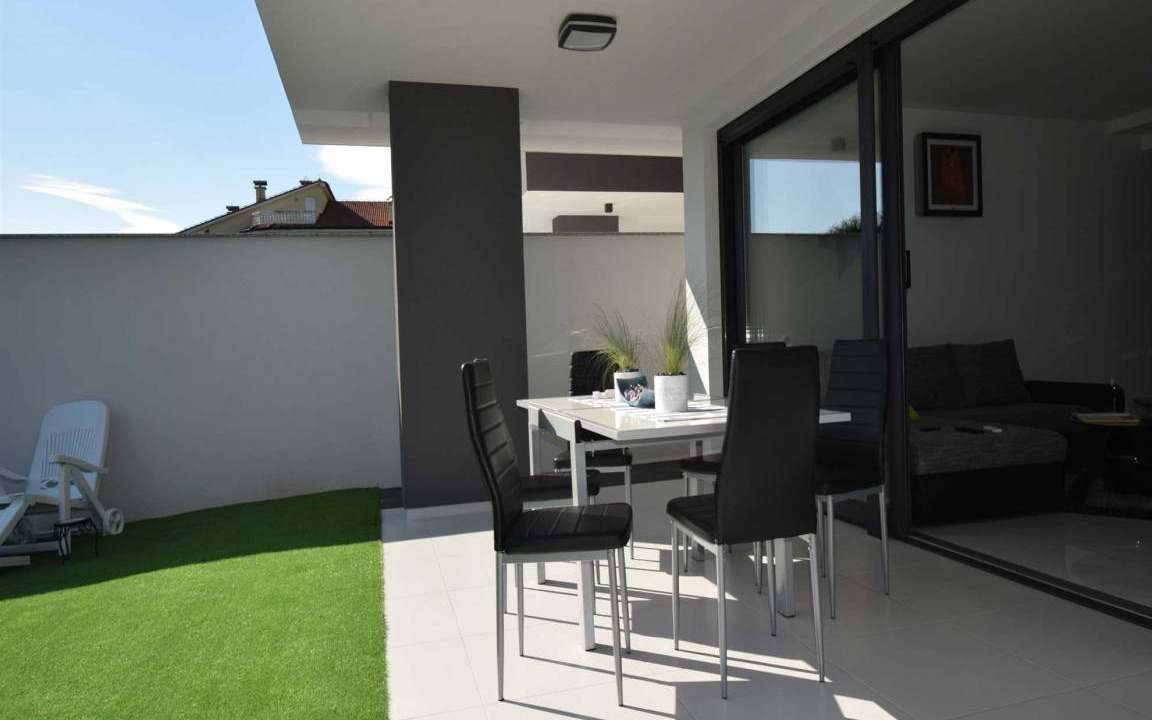 Photo of Patio Balcony in Porat