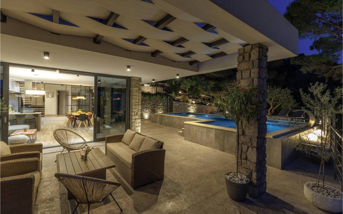 Photo of Others in Komarna