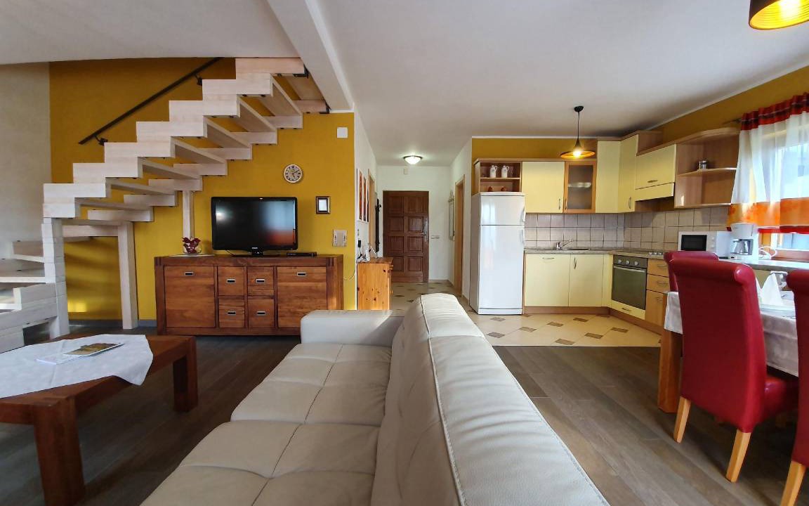 Photo of Others in Kastel