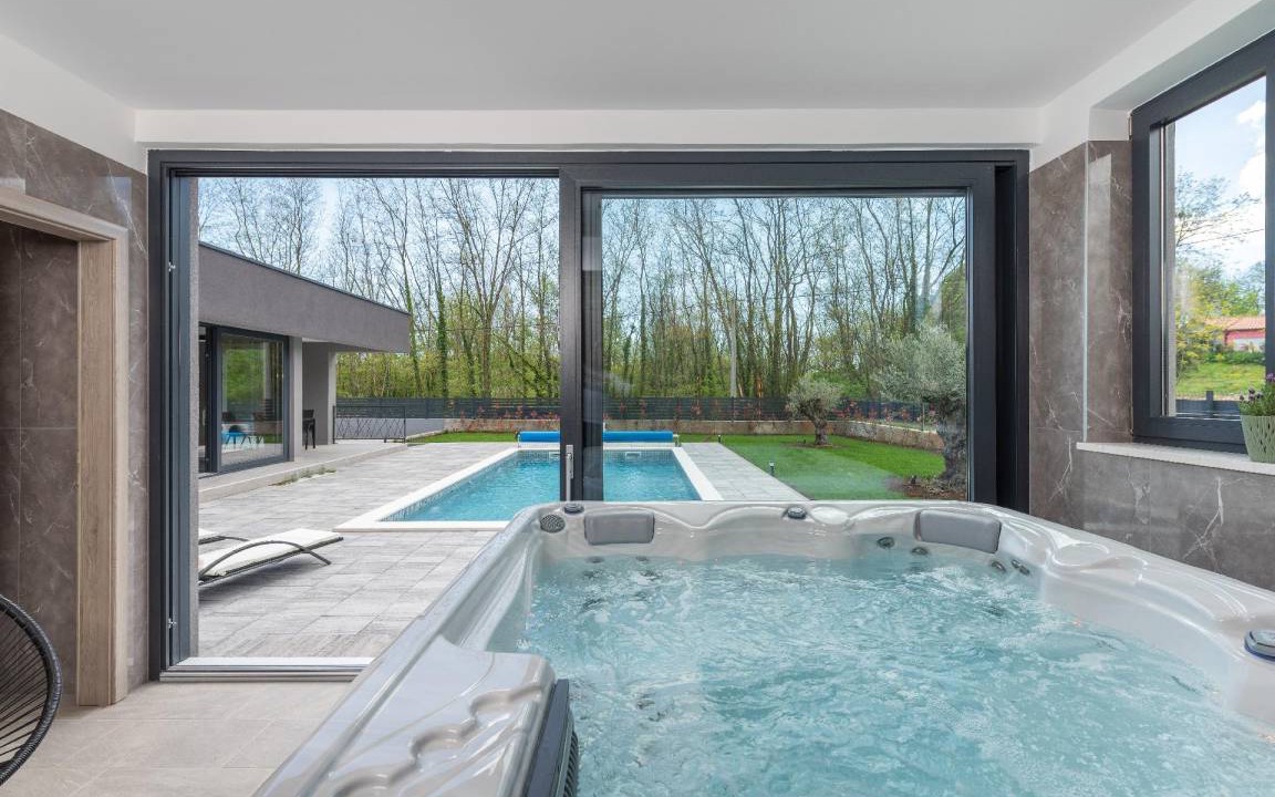 Photo of Others in Zupanici