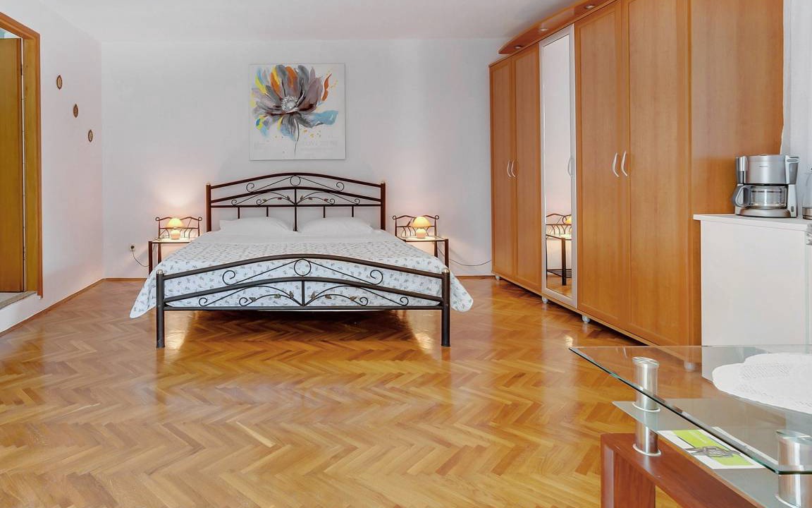 Photo of Bedroom in Nerezine