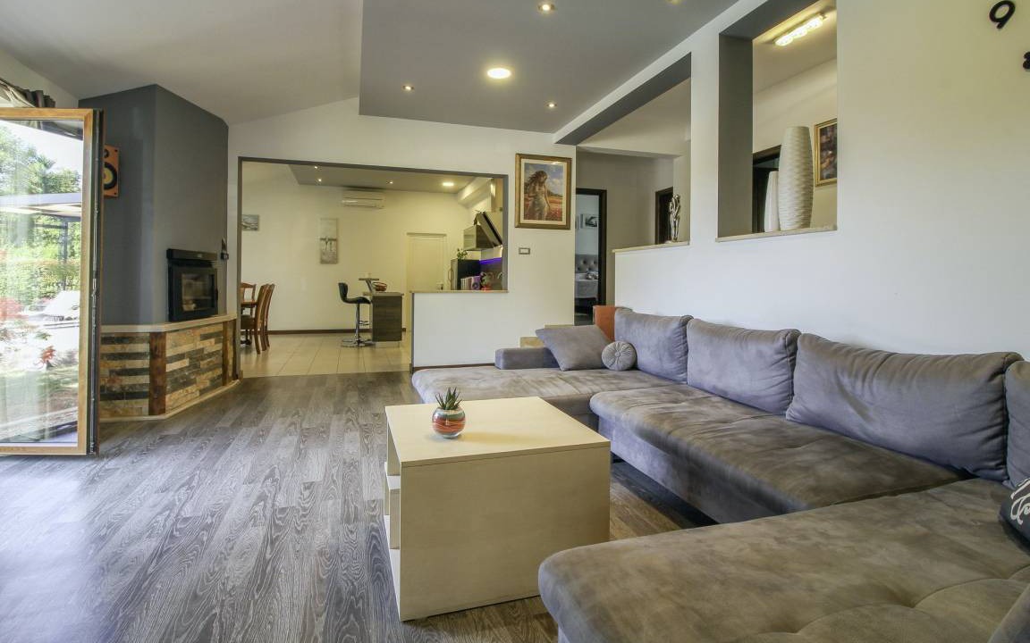 Photo of Livingroom in Kurili